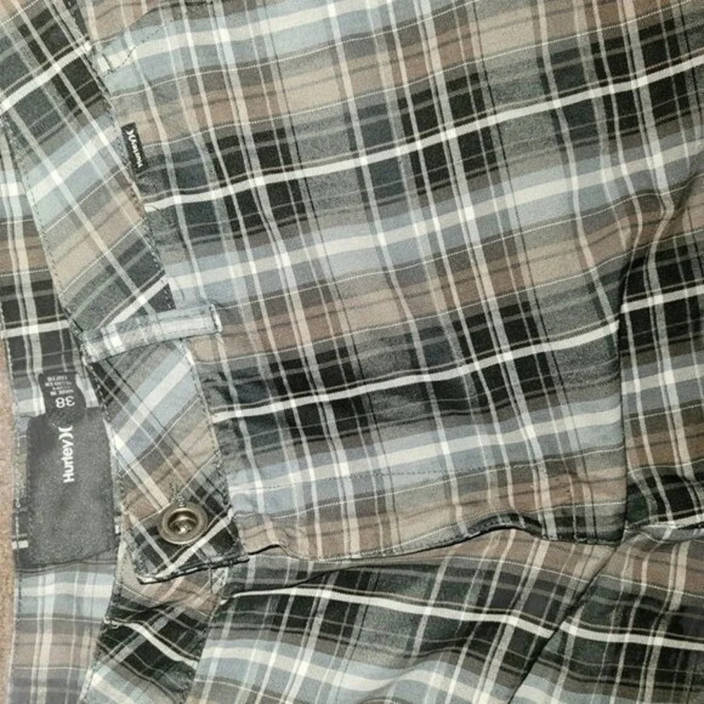 Hurley chino style